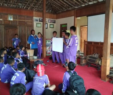 10 april outing class ngargoyoso